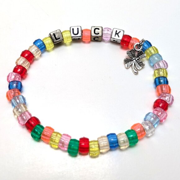 Handmade Luck Rainbow Beaded Bracelet Clover Preppy Pastel Kawaii Vintage 90s - Picture 1 of 1